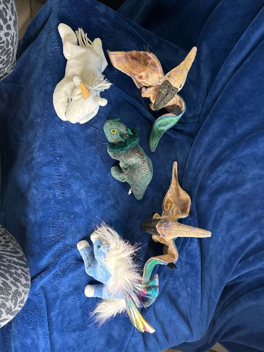 Ty Beanie Babies Lot of 5: Mystic Unicorn, Tops Triceratops, Star Pegasus, and 2